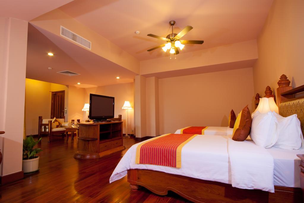 Angkor Era Hotel Siem Reap Exterior foto